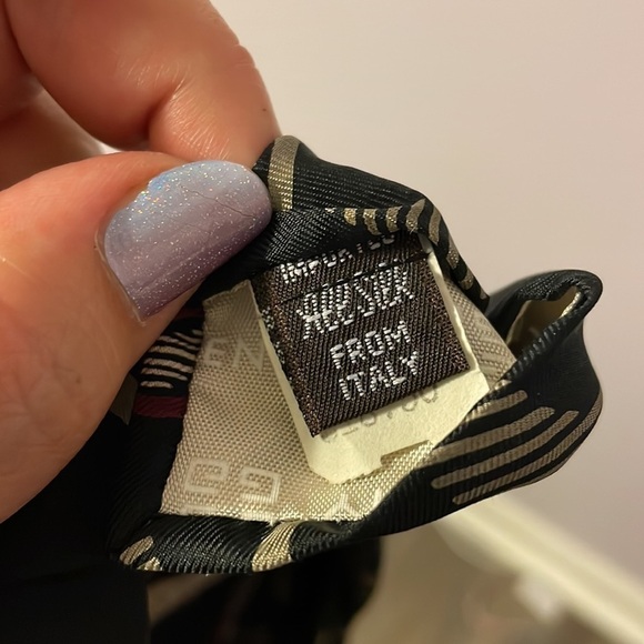 Givenchy Monsieur Abstract Swirl Geometric Design Italian Silk Tie Made in USA - Picture 5 of 14